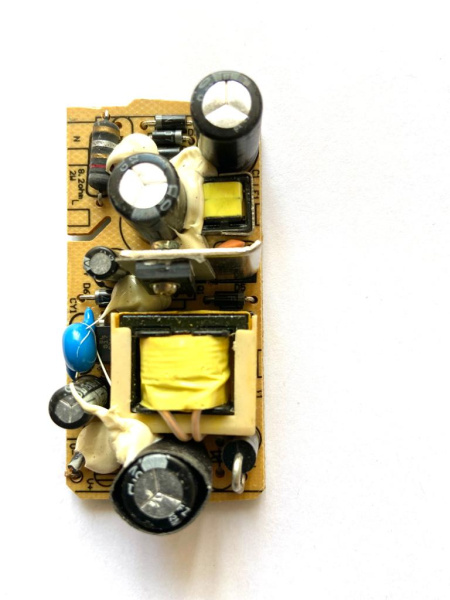 AC-DC 220 to 12V 1A модуль питания (2212)