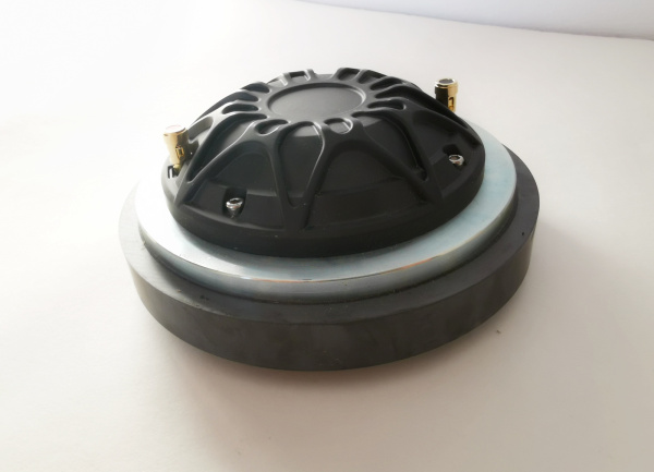 75T36-8TF Динамик Вч профессиональный, 60Вт, 107,5дБ, titanium diafhragm