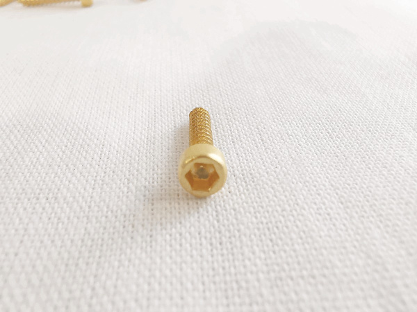 M3X16 HEX, GOLD Набор шурупов для динамика 25шт (FUT-1207-H) M3X16 HEX, GOLD Набор шурупов для динамика 25шт (FUT-1207-H)