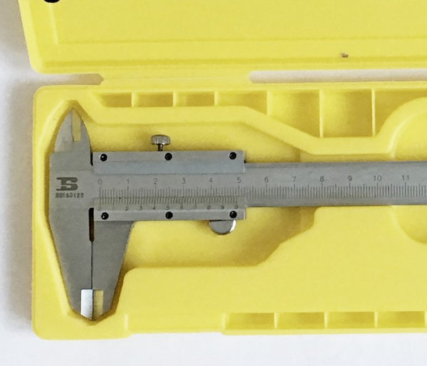 BS160125, Штангенциркуль 125мм