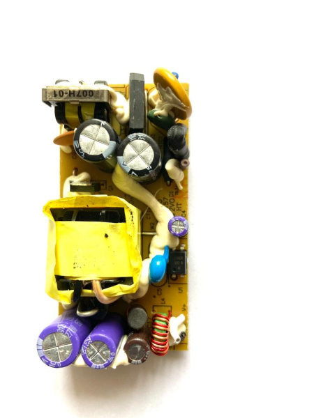 AC-DC 220 to 5V 2A модуль питания (2205)