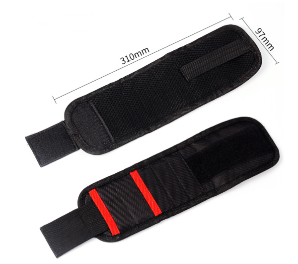 Магнитный браслет на запястье