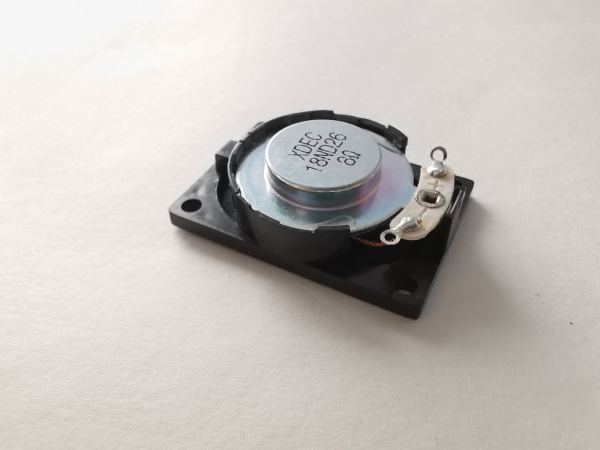 2840B-08J18ND26  Динамик низкопрофильный 1Вт.