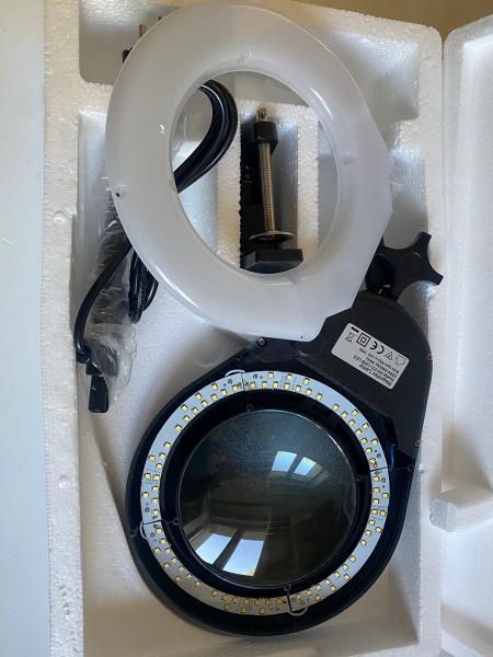 ZD-129B 5x лупа лампа на струбцине, гибкая , 80LED 15W